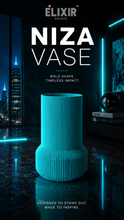 Niza Vase